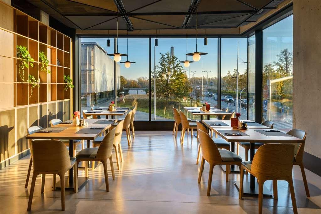 Barcelo Warsaw Powisle Hotel Restaurante foto